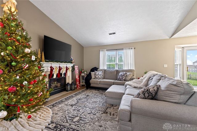 25 Blose Court, Springboro, OH 45066