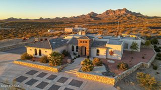2299 Guamis, Las Cruces, NM 88012