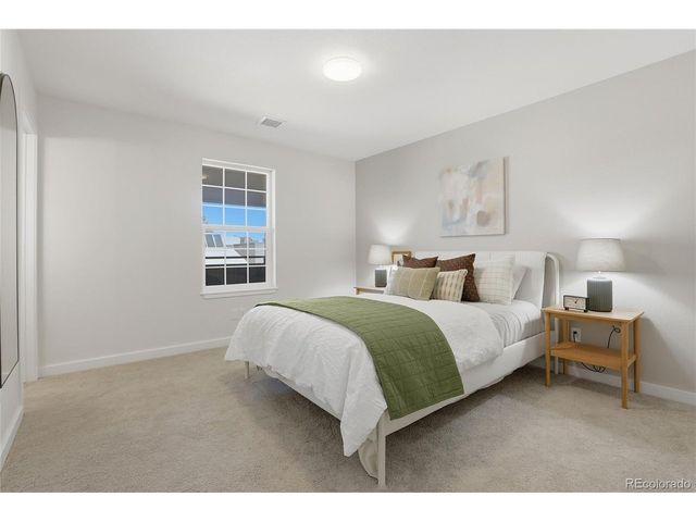 2301 E Fremont Ave S-S10, Centennial, CO 80122