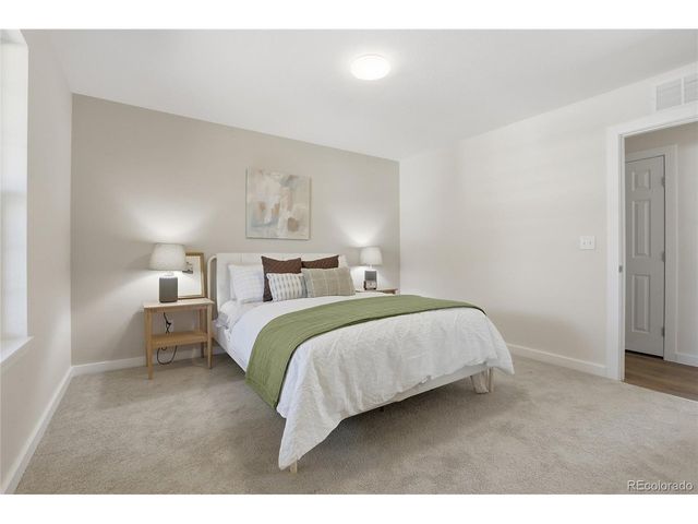 2301 E Fremont Ave S-S10, Centennial, CO 80122