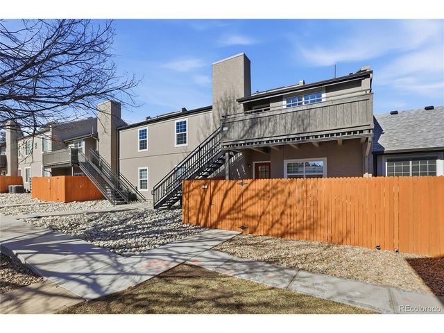2301 E Fremont Ave S-S10, Centennial, CO 80122
