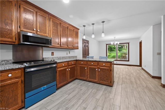 1475 Cherry Grove RD N, Suffolk, VA 23432