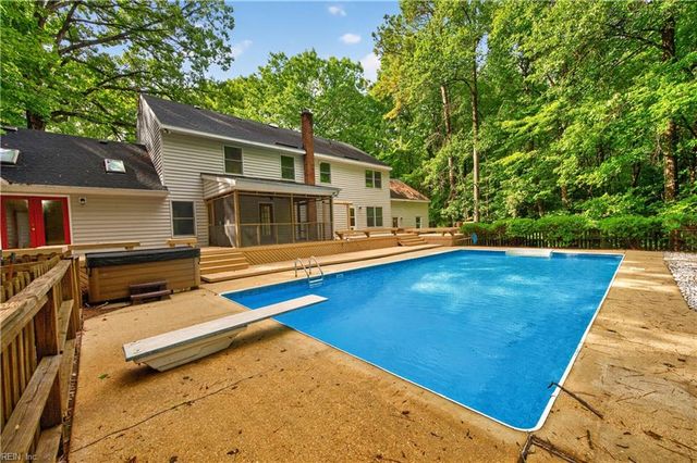 1475 Cherry Grove RD N, Suffolk, VA 23432
