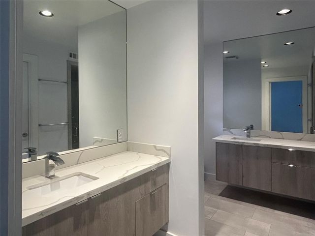 4910 Heatherglen Drive, Houston, TX 77096