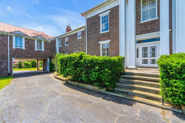 1112 Franklin Rd, Brentwood, TN 37027