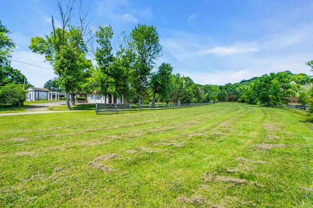 1112 Franklin Rd, Brentwood, TN 37027