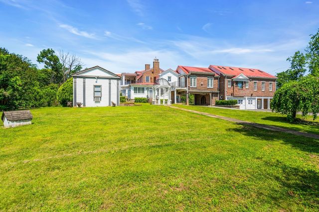 1112 Franklin Rd, Brentwood, TN 37027