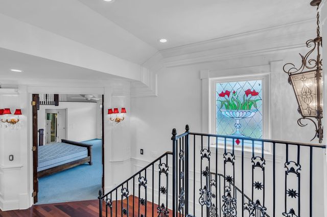 1112 Franklin Rd, Brentwood, TN 37027