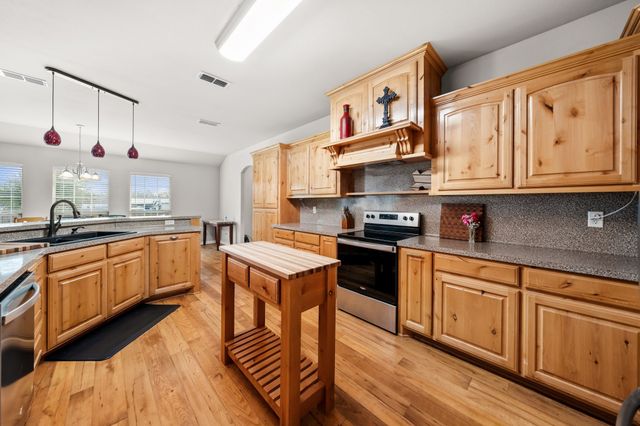2801 County Road 1600, Alba, TX 75410