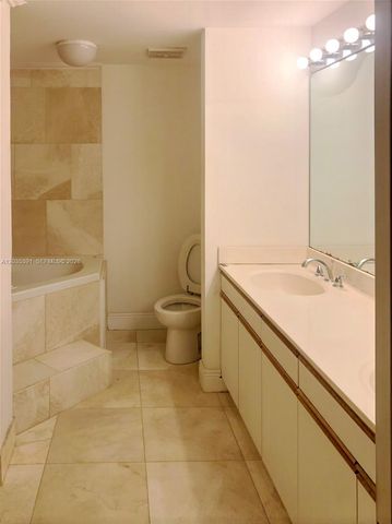 3610 Yacht Club Dr 312, Aventura, FL 33180