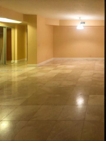 3610 Yacht Club Dr 312, Aventura, FL 33180