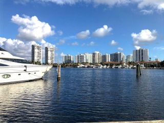 3610 Yacht Club Dr 312, Aventura, FL 33180