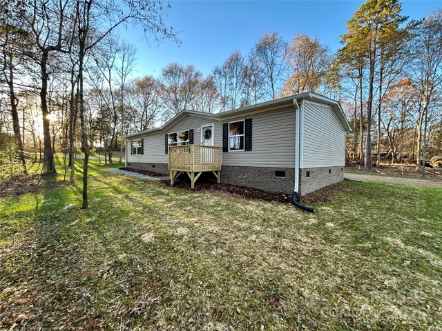 3336 Cliffside Road, Mooresboro, NC 28114