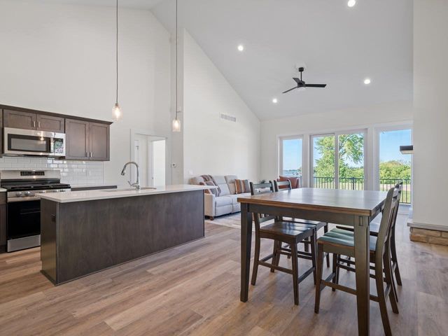 602 Monarch Lane, Beaver Dam, WI 53916