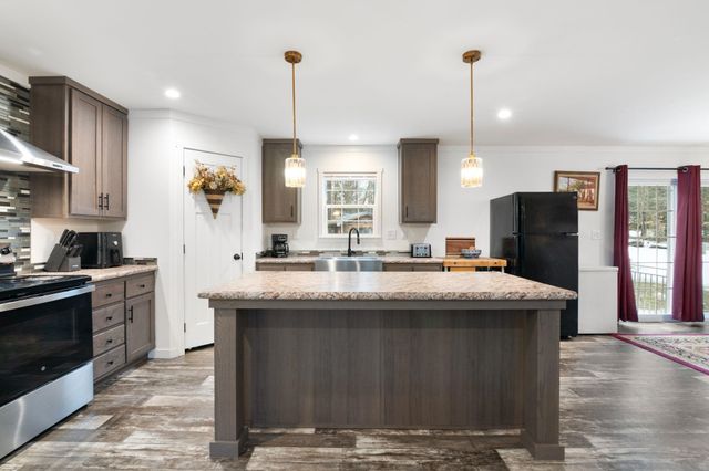 50 Monteiro Drive, Hinsdale, NH 03451