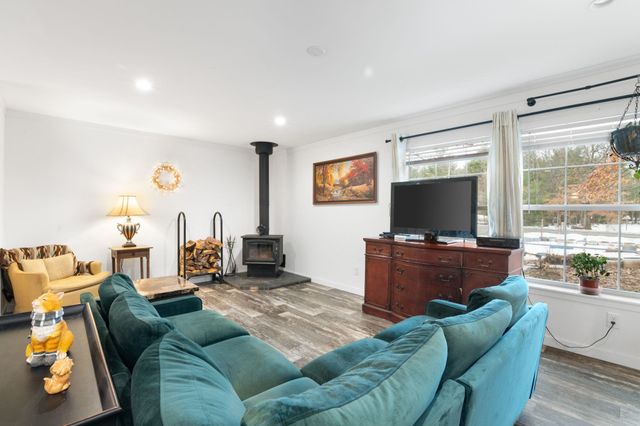 50 Monteiro Drive, Hinsdale, NH 03451