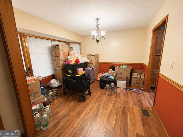 30 Price Drive, Locust Grove, GA 30248