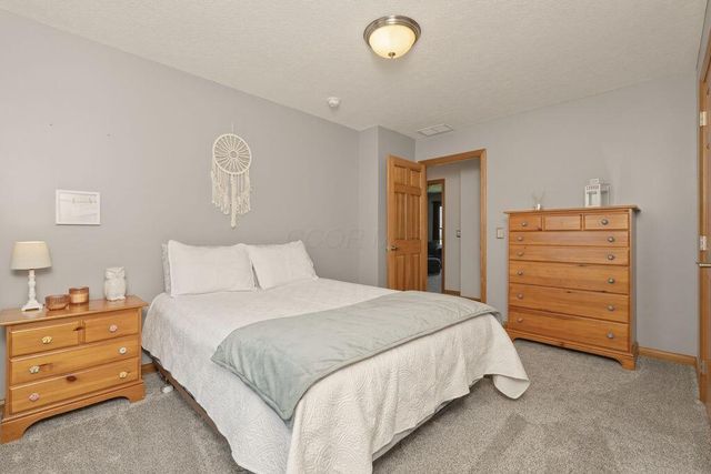 758 Covered Bridge Drive, Delaware, OH 43015