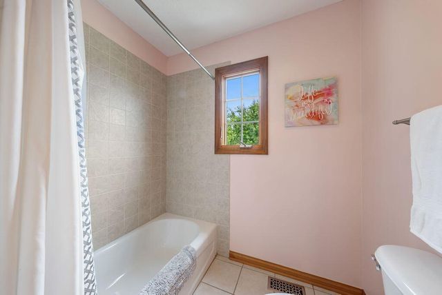 758 Covered Bridge Drive, Delaware, OH 43015