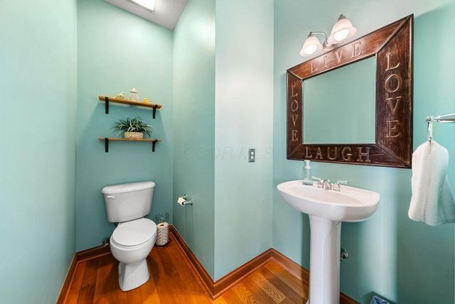 758 Covered Bridge Drive, Delaware, OH 43015