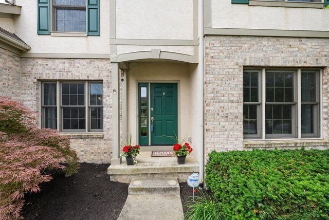 758 Covered Bridge Drive, Delaware, OH 43015