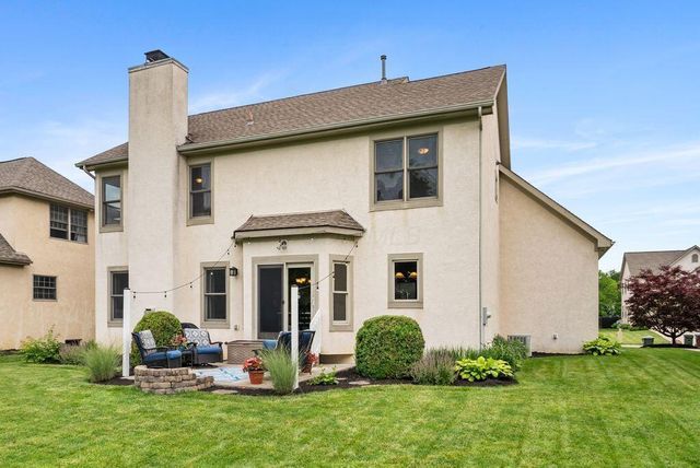758 Covered Bridge Drive, Delaware, OH 43015