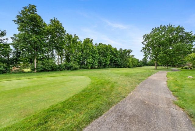 758 Covered Bridge Drive, Delaware, OH 43015