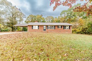 406 McFarland Road, Broadway, NC 27505