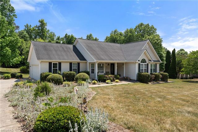1281 Barker Drive, Randleman, NC 27317