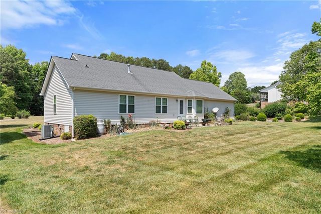 1281 Barker Drive, Randleman, NC 27317