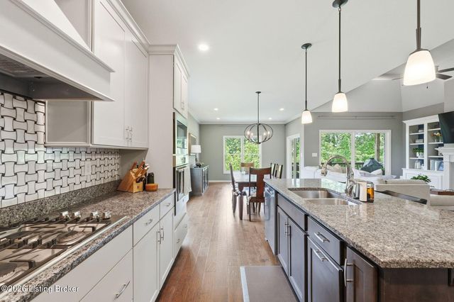 2405 Irish Bend Ct, Fisherville, KY 40023
