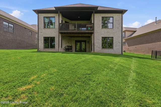 2405 Irish Bend Ct, Fisherville, KY 40023