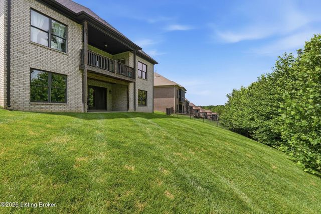 2405 Irish Bend Ct, Fisherville, KY 40023