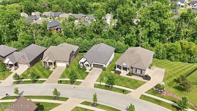 2405 Irish Bend Ct, Fisherville, KY 40023