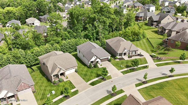 2405 Irish Bend Ct, Fisherville, KY 40023