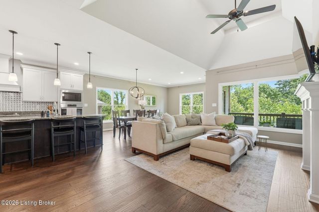 2405 Irish Bend Ct, Fisherville, KY 40023