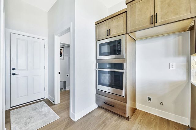 3235 N Bedford St, Wichita, KS 67226