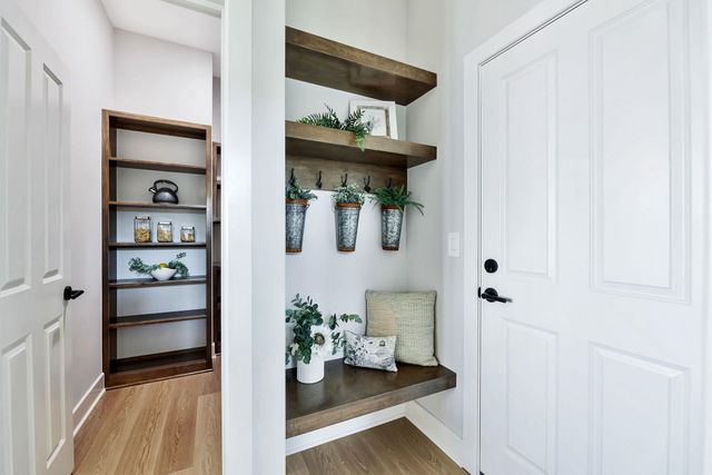 3235 N Bedford St, Wichita, KS 67226