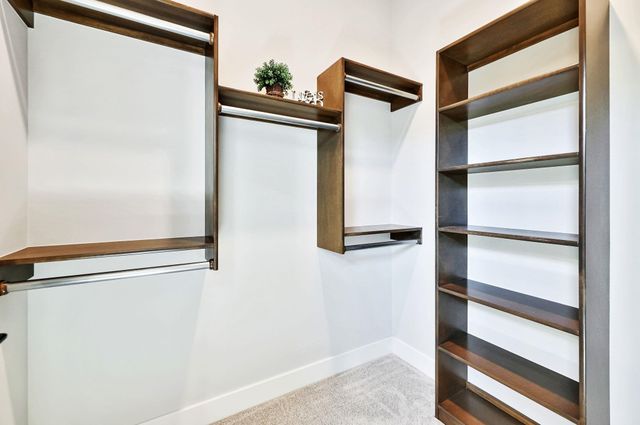 3235 N Bedford St, Wichita, KS 67226