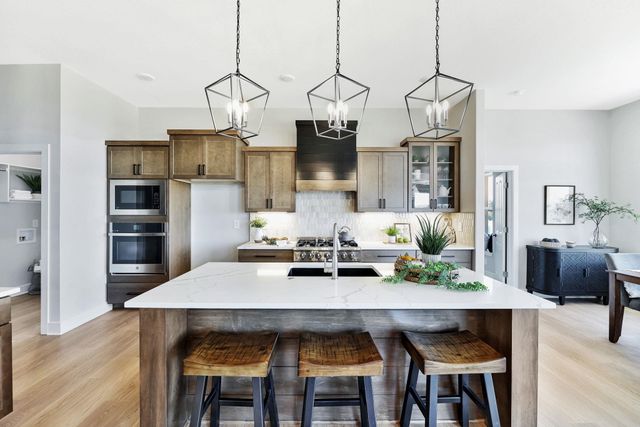 3235 N Bedford St, Wichita, KS 67226