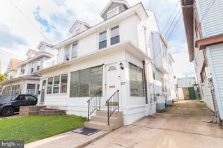 227 S JOHNSTON AVE, Hamilton, NJ 08609