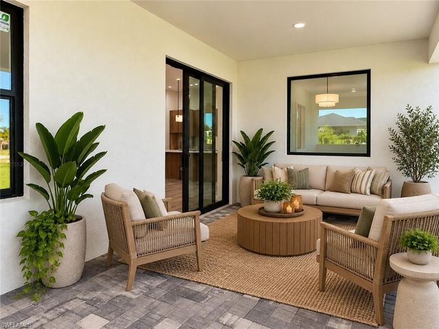 3301 NW 5th ST, Cape Coral, FL 33993