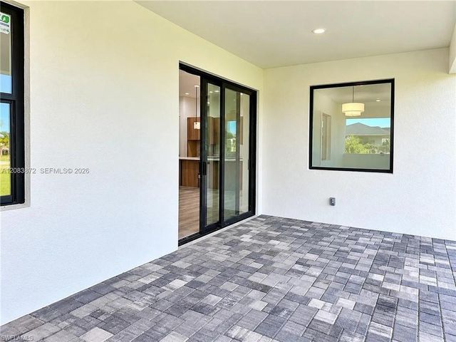 3301 NW 5th ST, Cape Coral, FL 33993