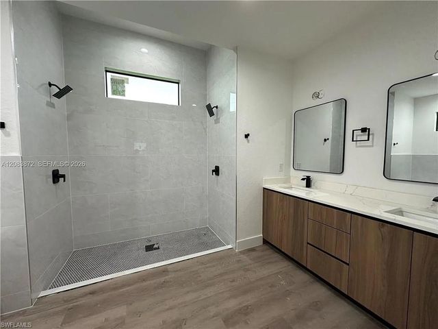 3301 NW 5th ST, Cape Coral, FL 33993