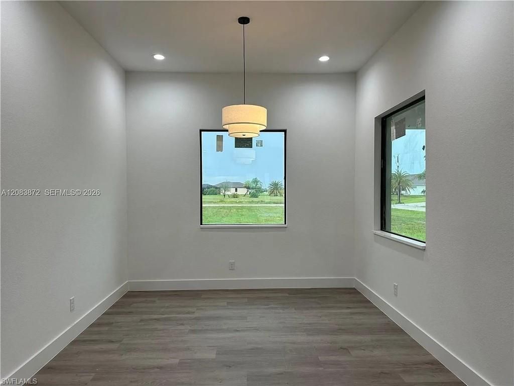 Image 13 of property listing at 3301 NW 5th ST, Cape Coral, FL 33993
