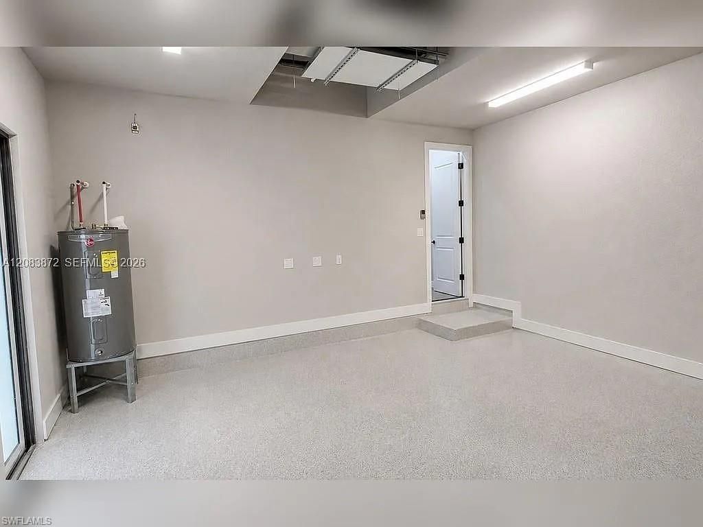 Image 40 of property listing at 3301 NW 5th ST, Cape Coral, FL 33993
