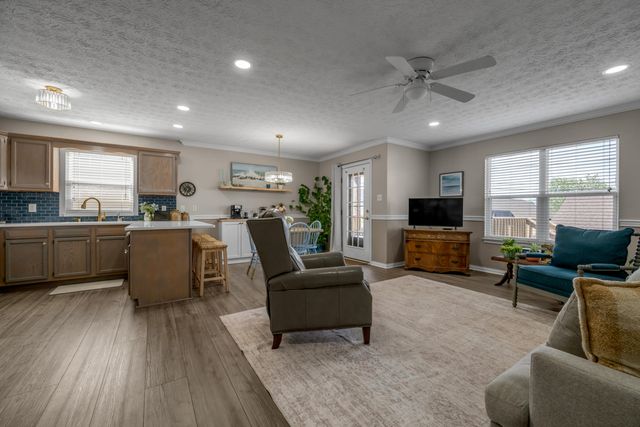 740 Lauren Drive, Nicholasville, KY 40356