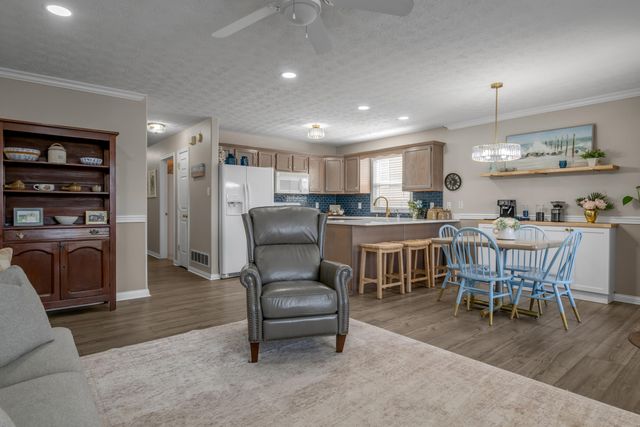 740 Lauren Drive, Nicholasville, KY 40356