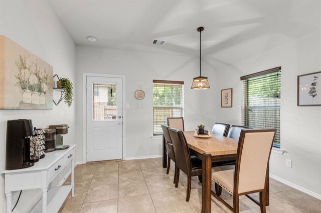 1700 Fall Forest Court, Conroe, TX 77301