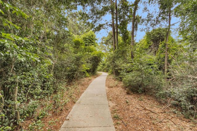 1700 Fall Forest Court, Conroe, TX 77301